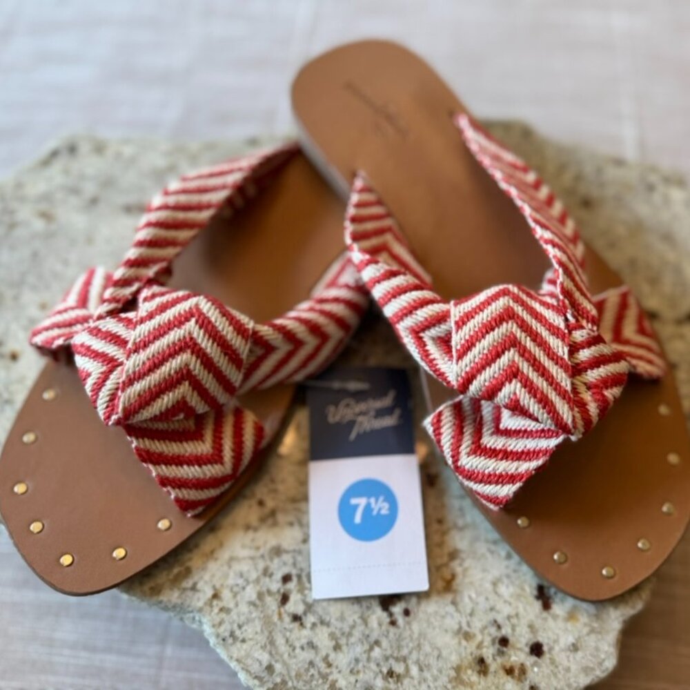NWT Red & Cream Women's Knotted Sandals Slip-ons  Sz 7.5